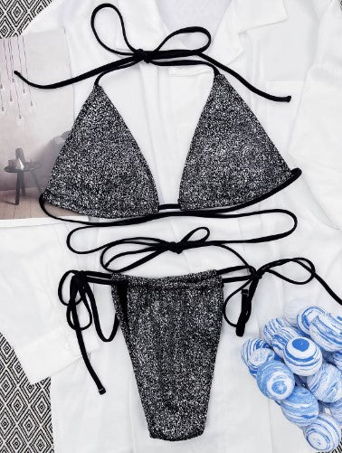 Mini Bikini à paillettes scintillantes pour femmes : Illuminez vos journées plage.